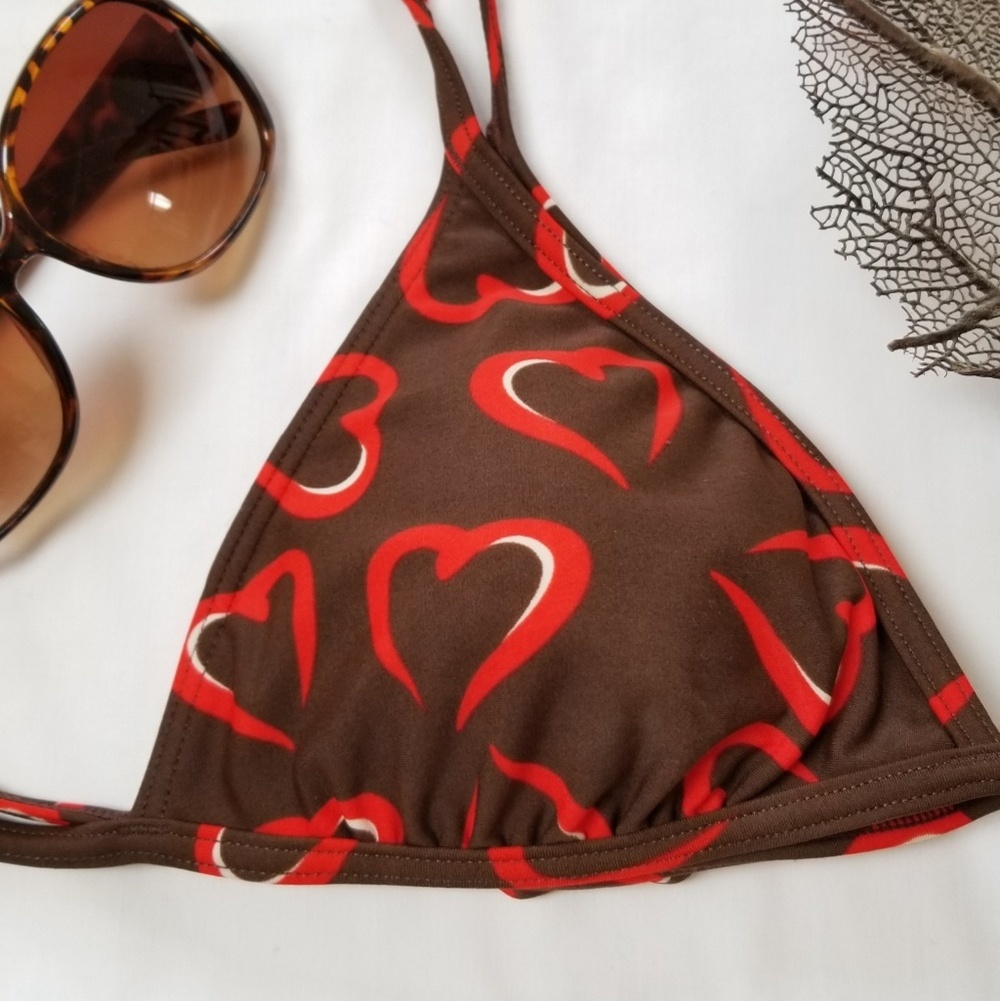 Island World Apparel Triangle Hearts Bikini Top